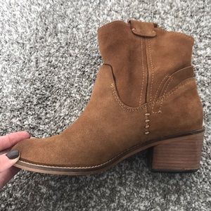 Dolce Vita Grayden Boot, Size 8